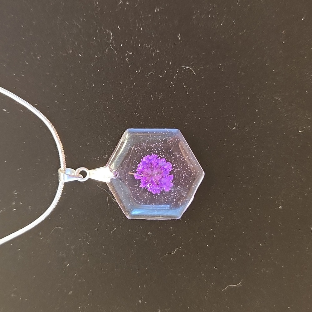 Cute flower girls necklace